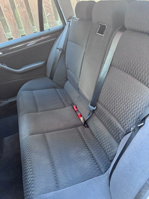 BMW 330i 3,0 Touring 5d