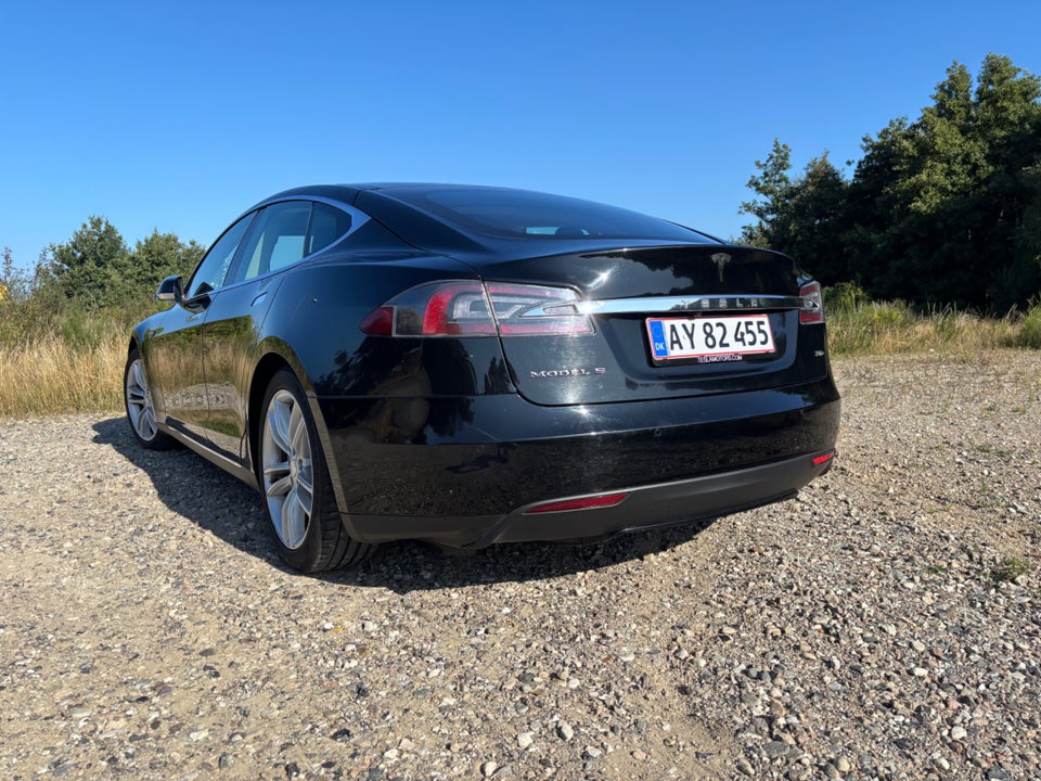 Tesla Model S 70D 5d