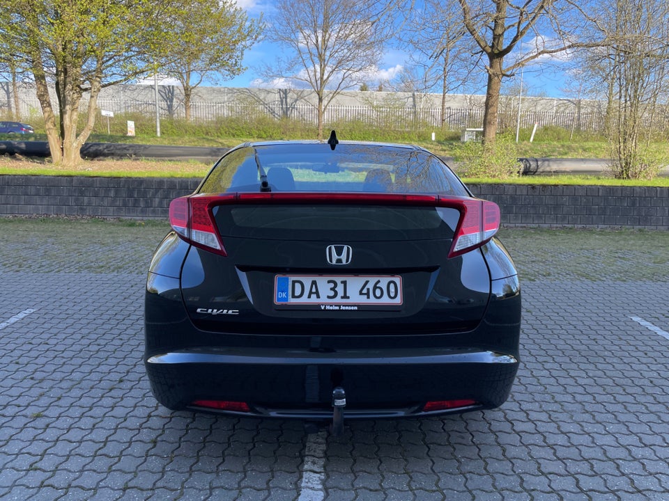 Honda Civic 1,8 i-VTEC Sport 5d