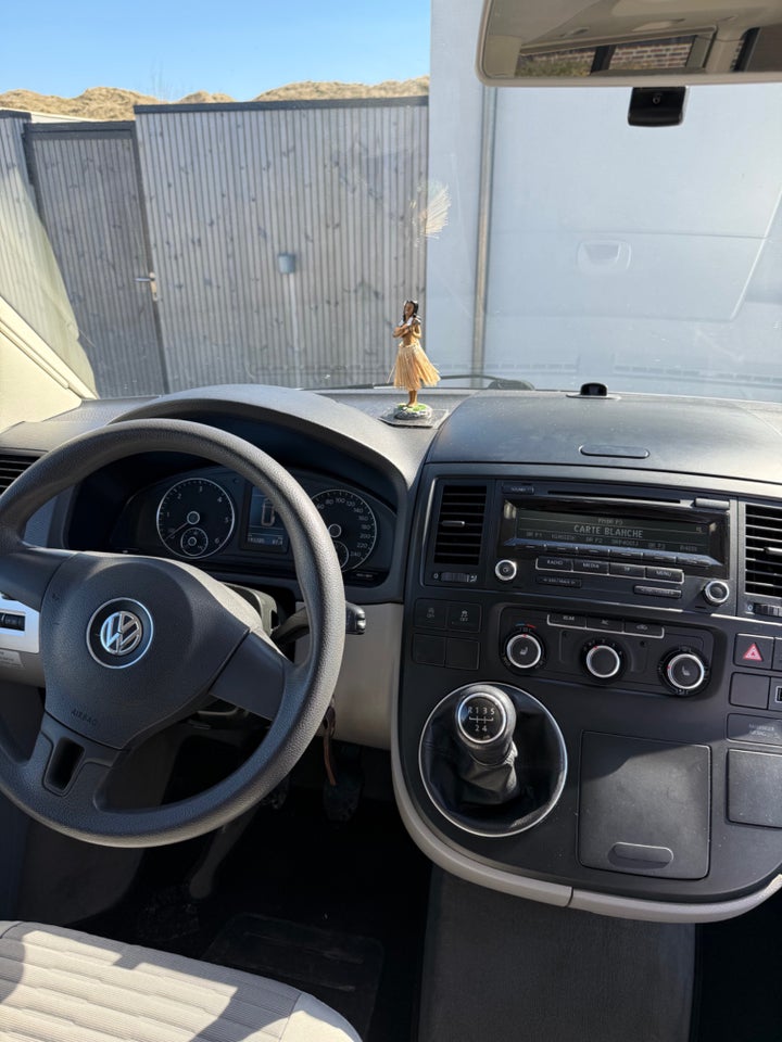 VW California 2,0 TDi 102 Comfortline 4d