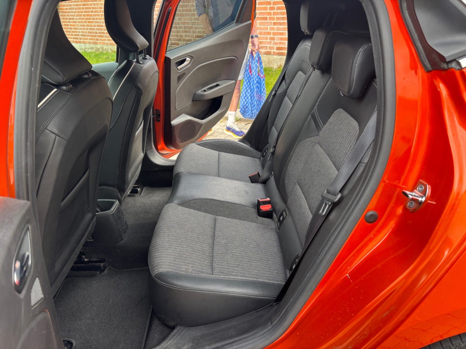 Renault Clio V 1,0 TCe 90 Intens X-tr. 5d