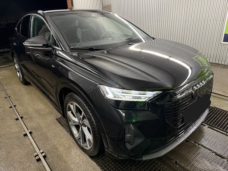 Audi Q4 e-tron 40 S-line Sportback 5d