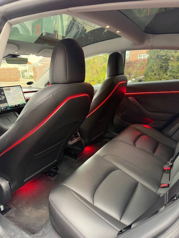 Tesla Model 3 Performance AWD 4d