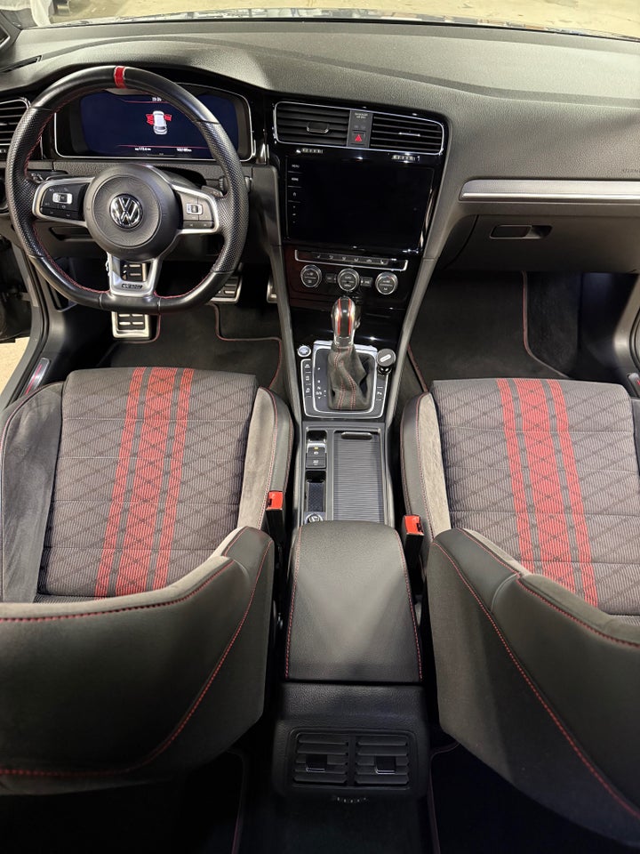 VW Golf VII 2,0 GTi TCR DSG 5d