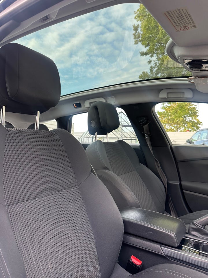 Peugeot 508 1,6 HDi 112 Active SW 5d