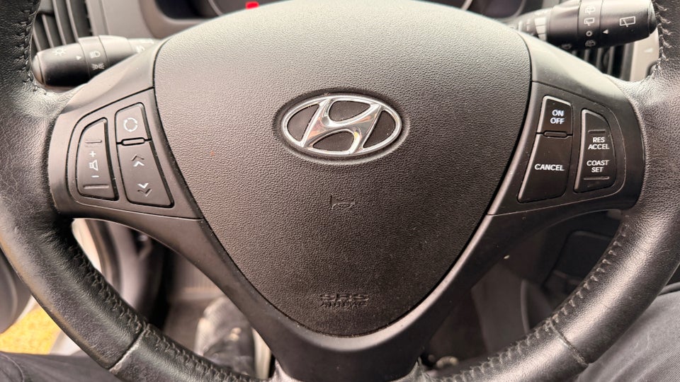 Hyundai i30 1,6 CRDi 90 Blue Drive 5d