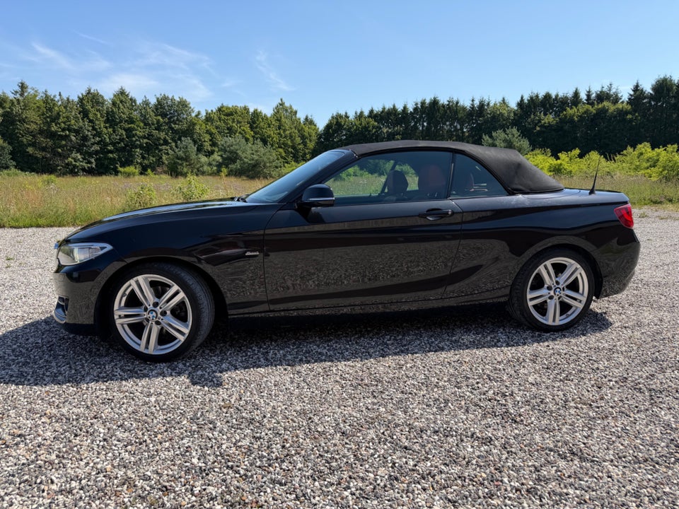 BMW 220i 2,0 Cabriolet aut. 2d