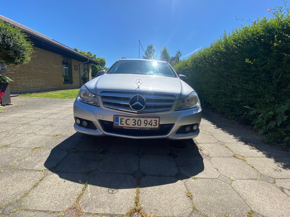Mercedes C220 2,2 CDi stc. aut. BE 5d