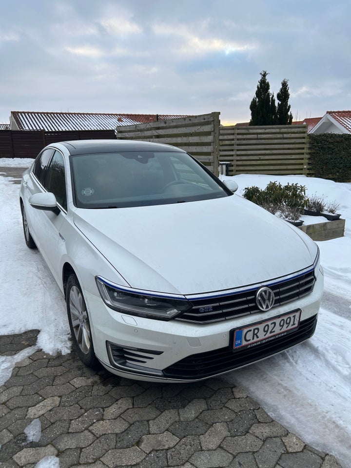 VW Passat 1,4 GTE Highline DSG 4d