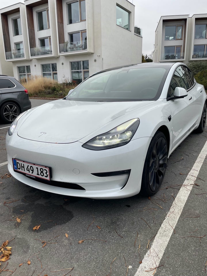 Tesla Model 3 Performance AWD 4d