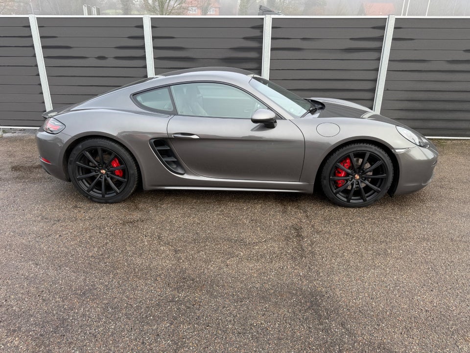Porsche 718 Cayman S 2,5 PDK 2d