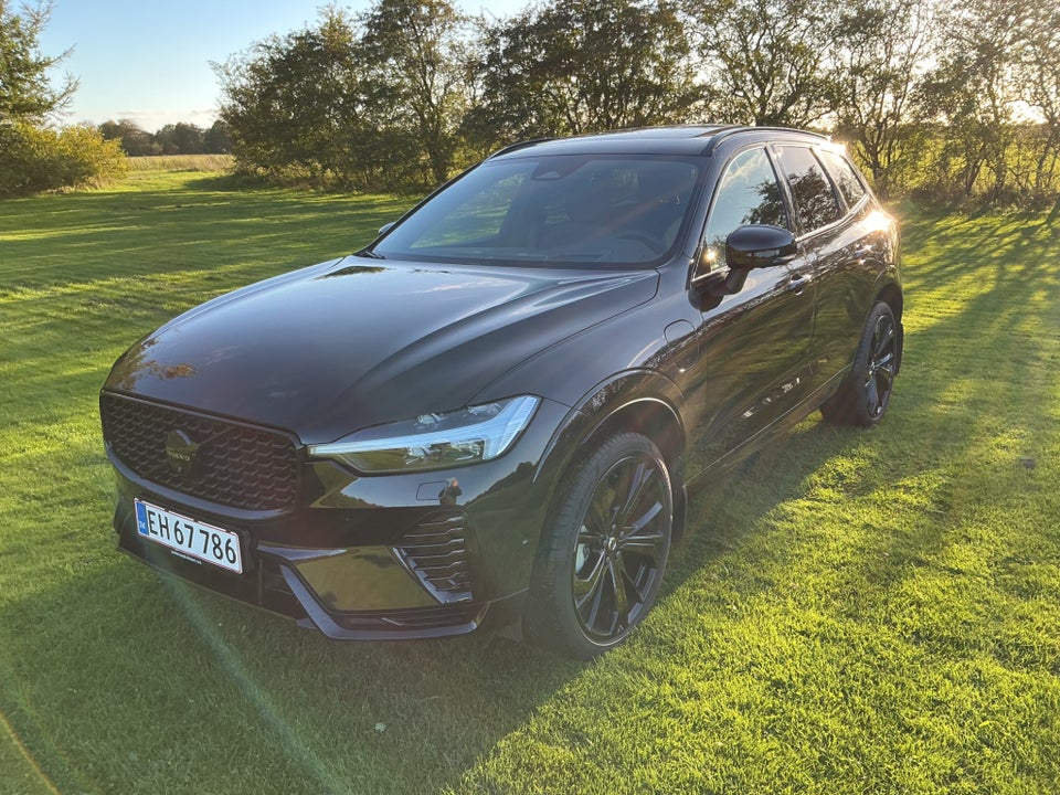 Volvo XC60 2,0 T6 ReCharge Black Edition aut. AWD 5d