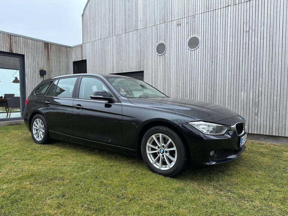 BMW 320d 2,0 Touring aut. 5d