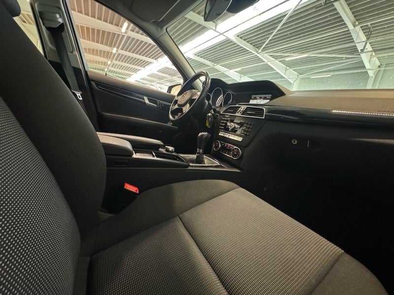 Mercedes C220 2,2 CDi Avantgarde BE 4d