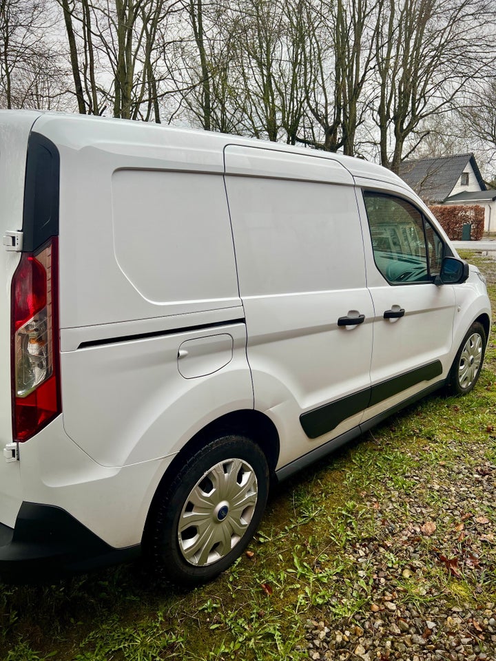 Ford Transit Connect 1,5 TDCi 100 Trend kort