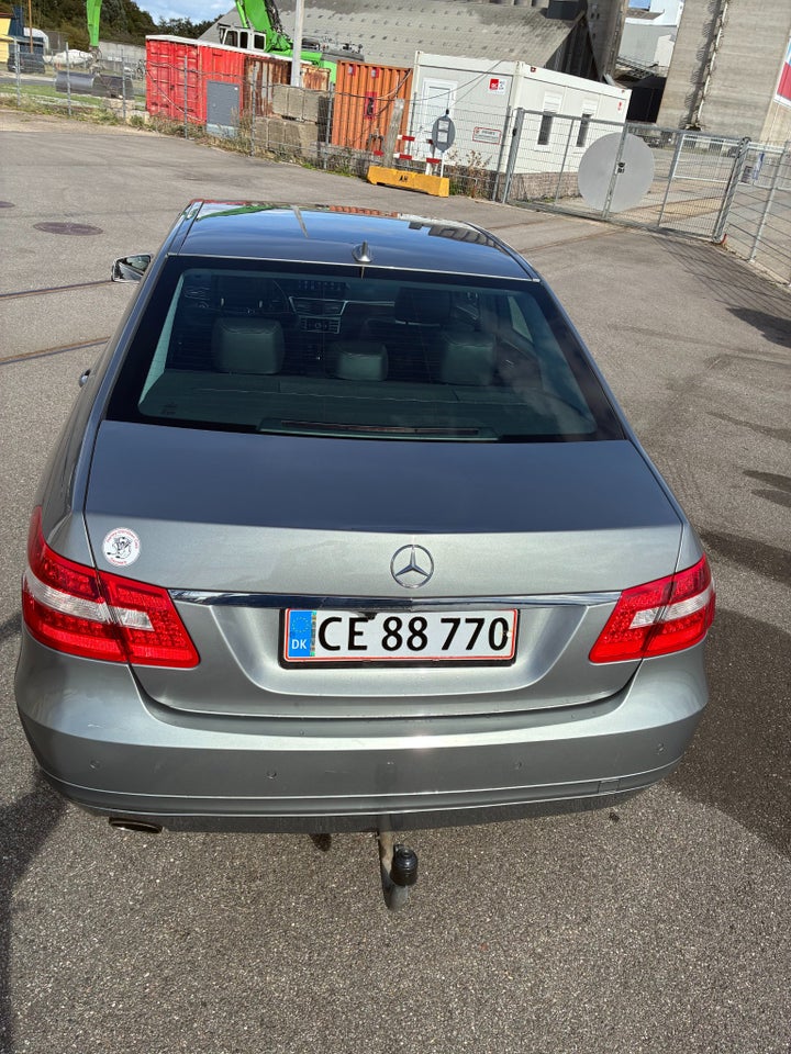 Mercedes E200 1,8 CGi aut. BE 4d