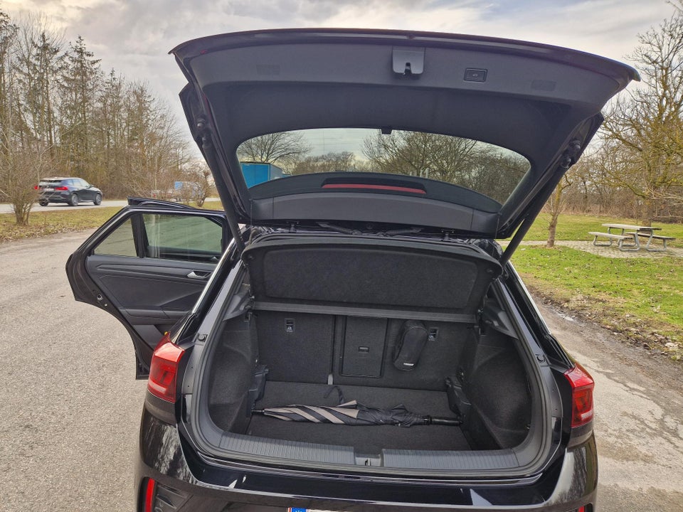 VW T-Roc 1,5 TSi 150 R-line DSG 5d