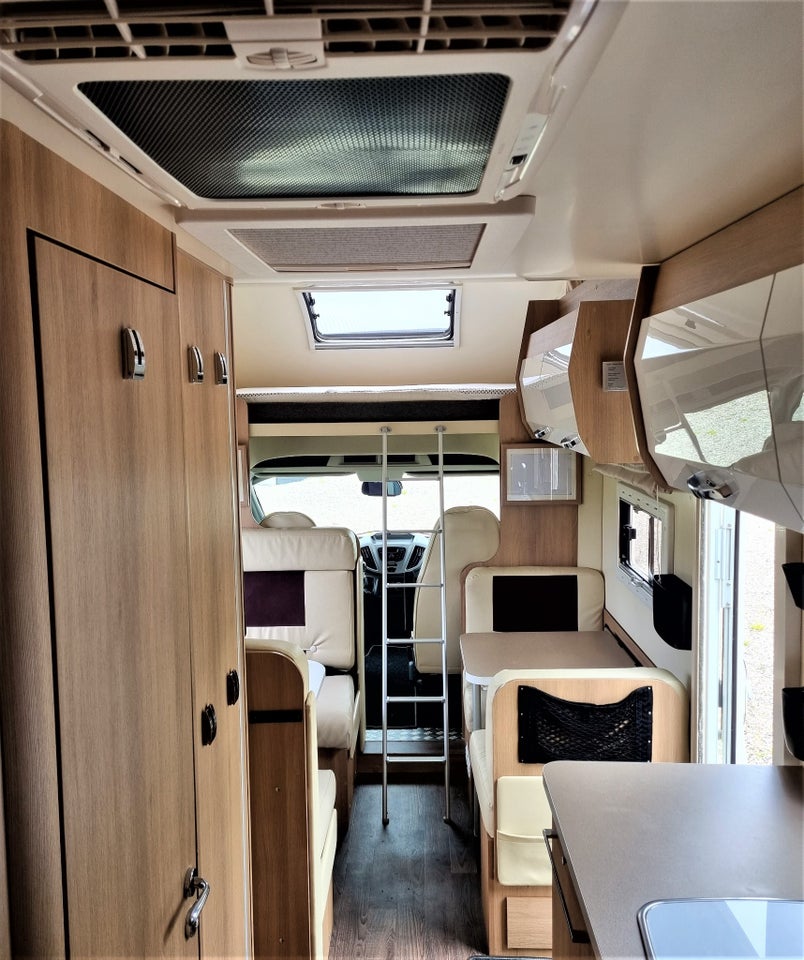 Ford Roller Team 2,0 Kronos 284 TL