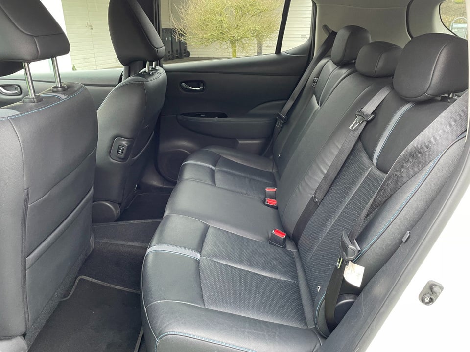 Nissan Leaf 40 Tekna 5d