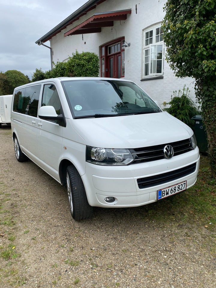 VW Multivan 2,0 TDi 140 Comfortline DSG lang 4d