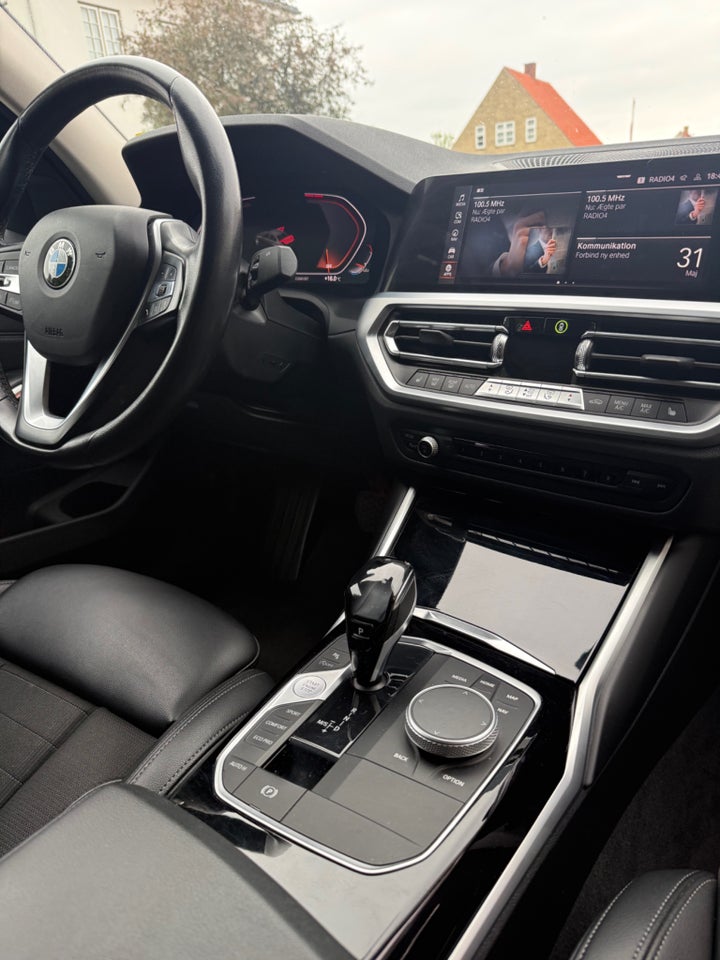 BMW 320d 2,0 Sport Line aut. 4d