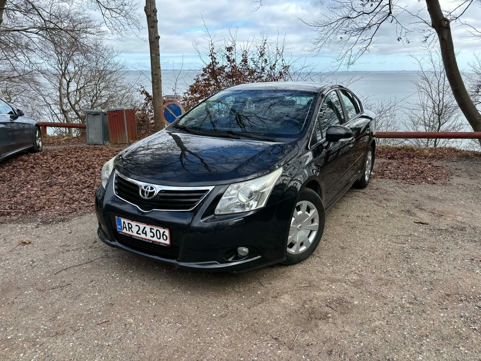 Toyota Avensis 1,8 VVT-i T3 4d