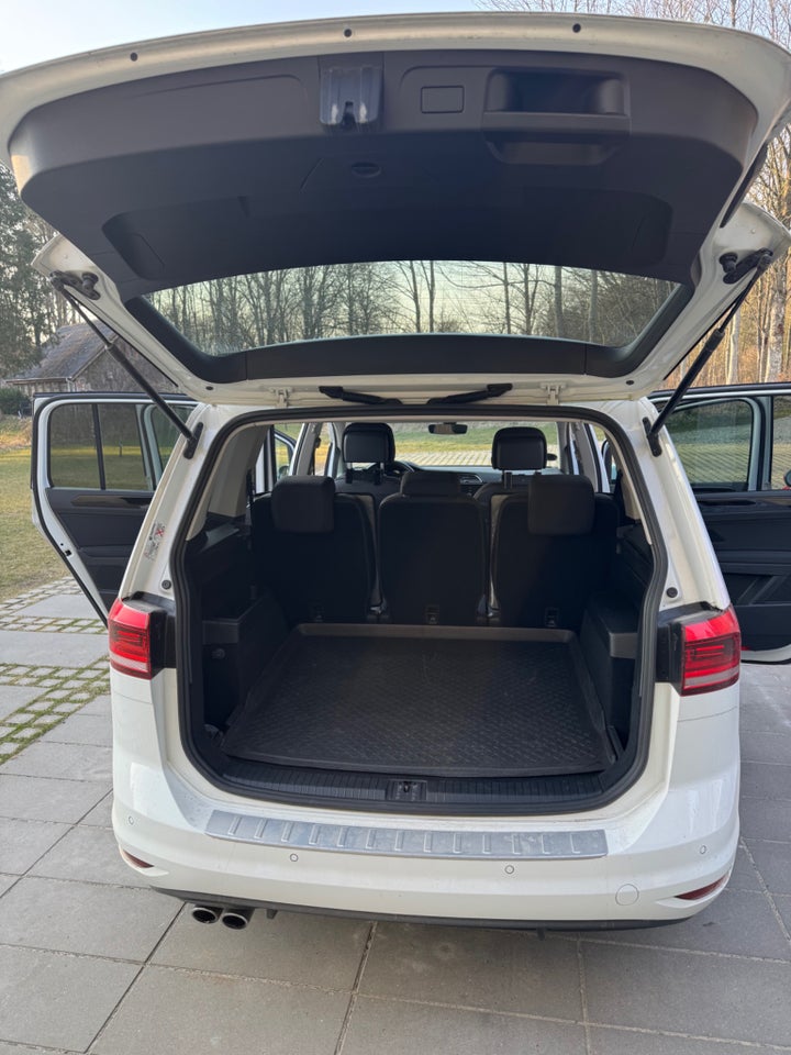 VW Touran 2,0 TDi 190 Highline DSG 5d