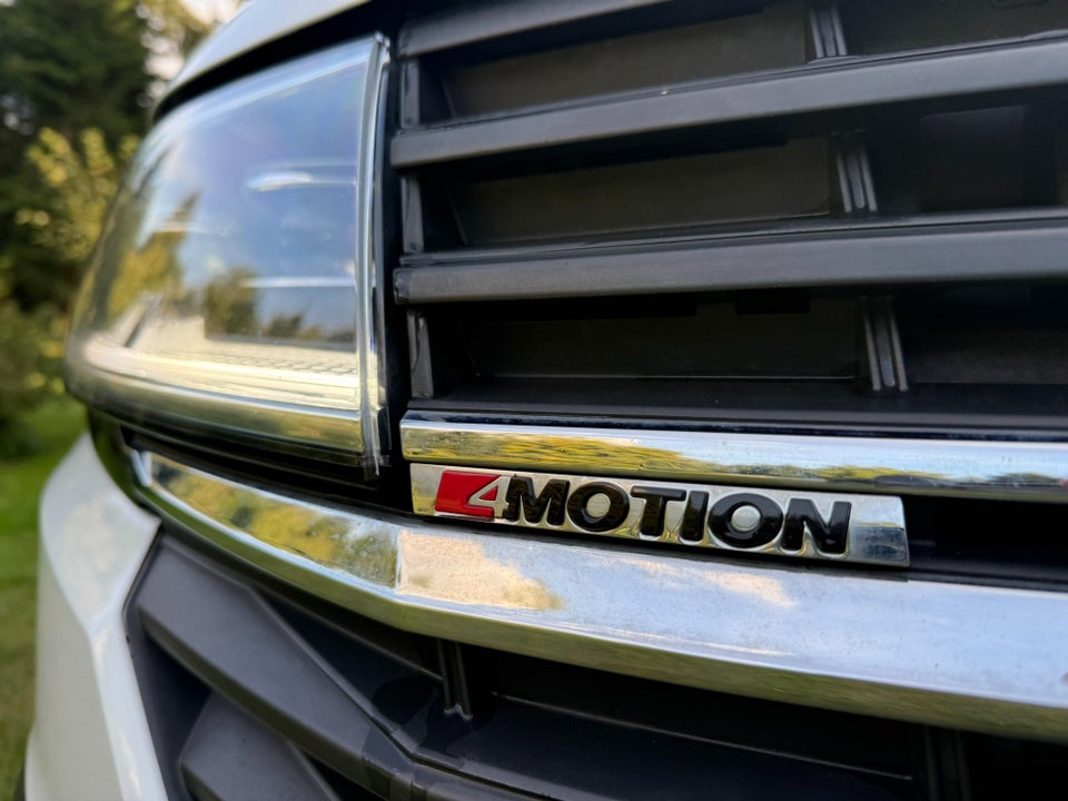 VW Transporter 2,0 TDi 199 Kombi DSG 4Motion kort