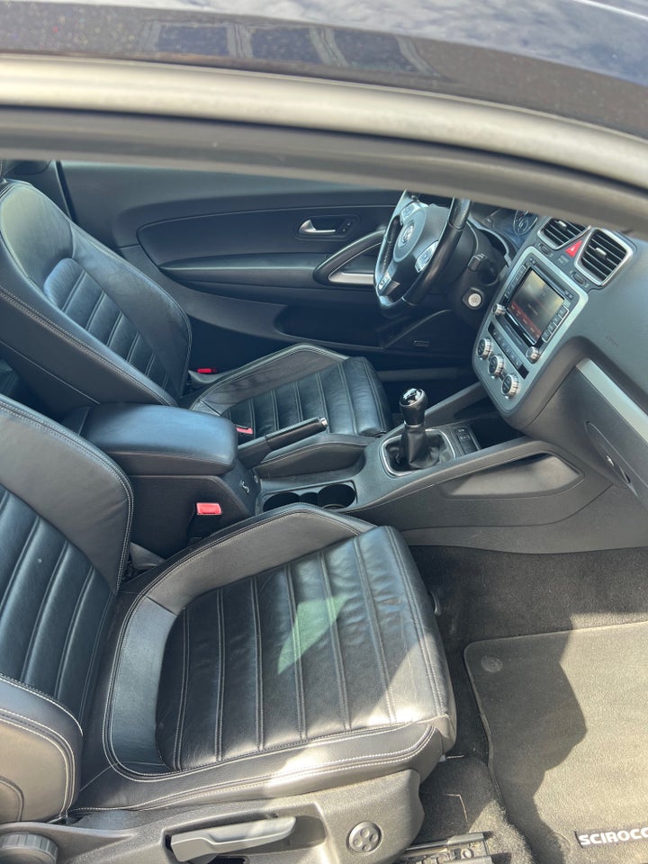 VW Scirocco 2,0 TDi 177 R-line 3d