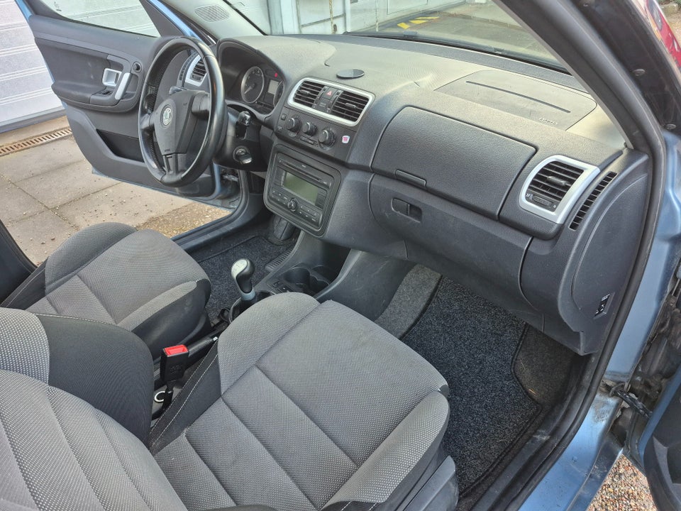 Skoda Roomster 1,4 16V Style 5d