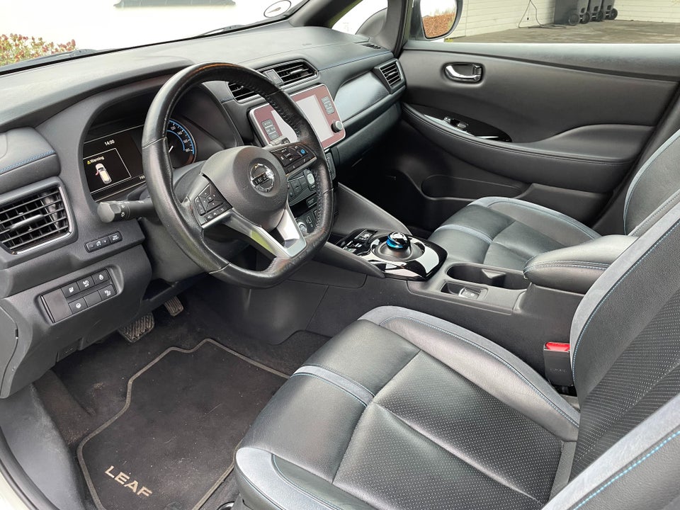 Nissan Leaf 40 Tekna 5d