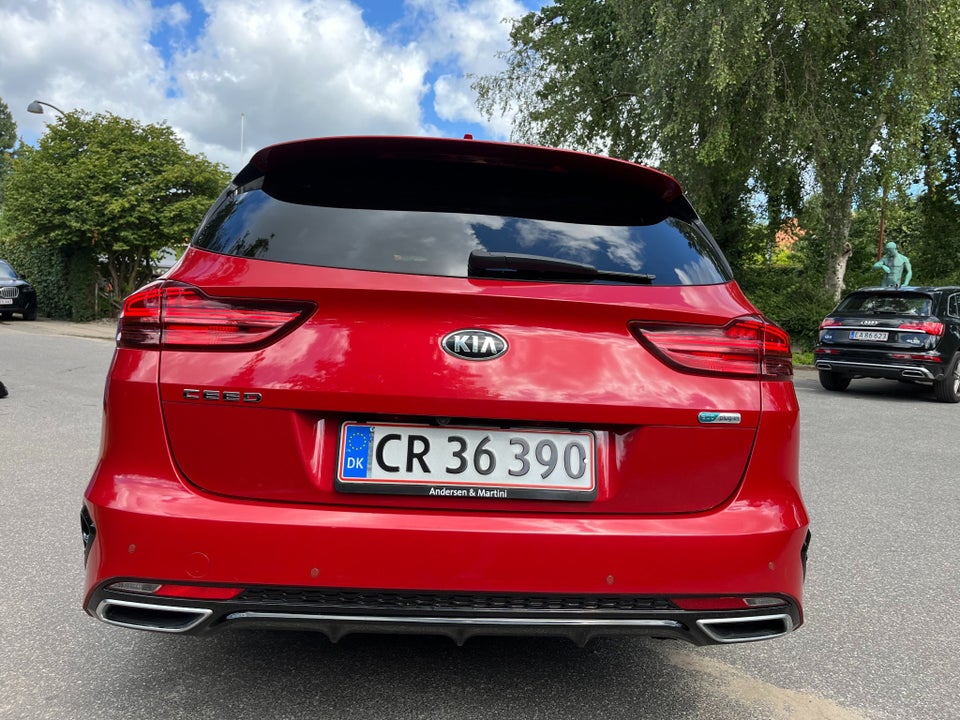 Kia Ceed 1,6 PHEV Upgrade Intro SW DCT 5d