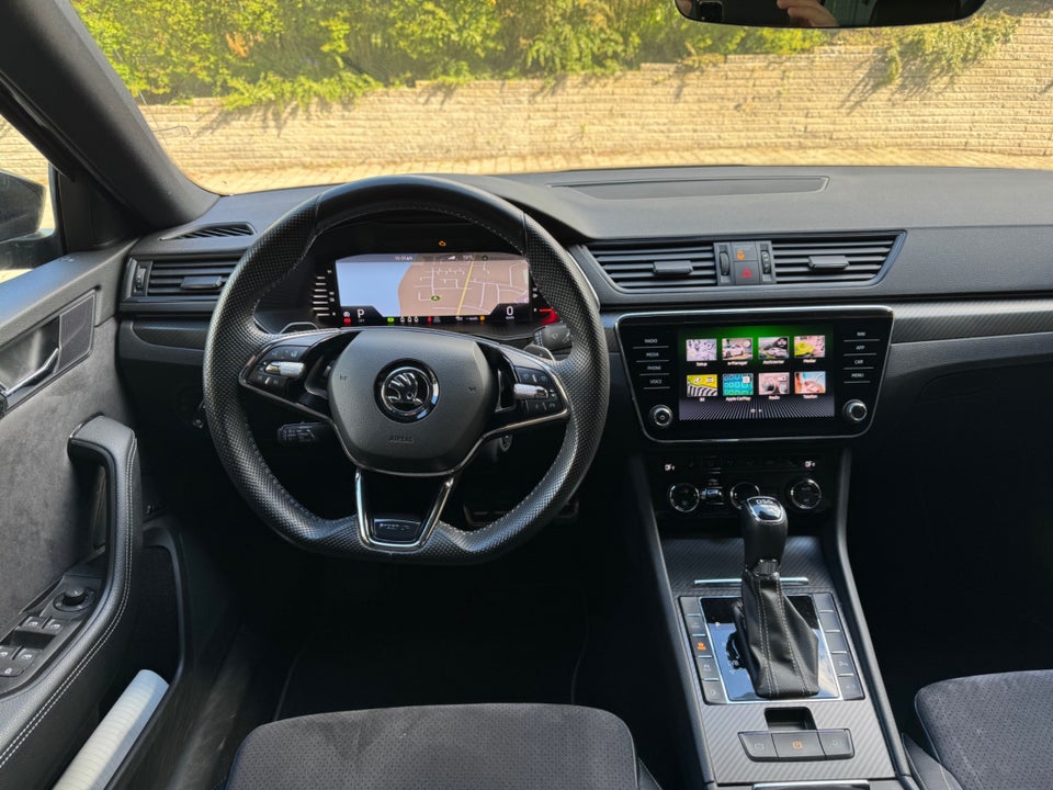 Skoda Superb 1,4 TSi iV Sportline Combi DSG 5d