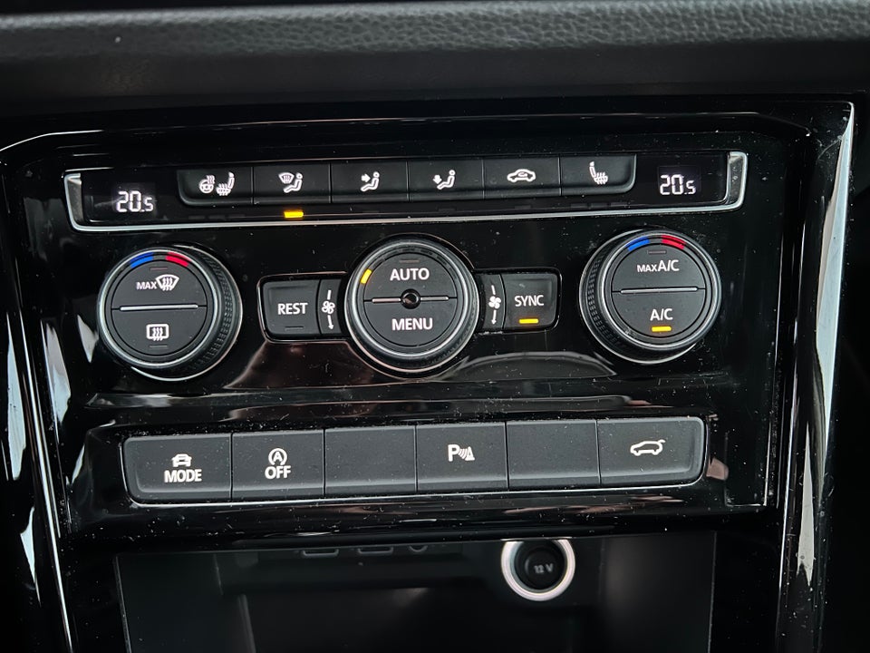 VW Touran 1,5 TSi 150 Highline DSG 7prs 5d