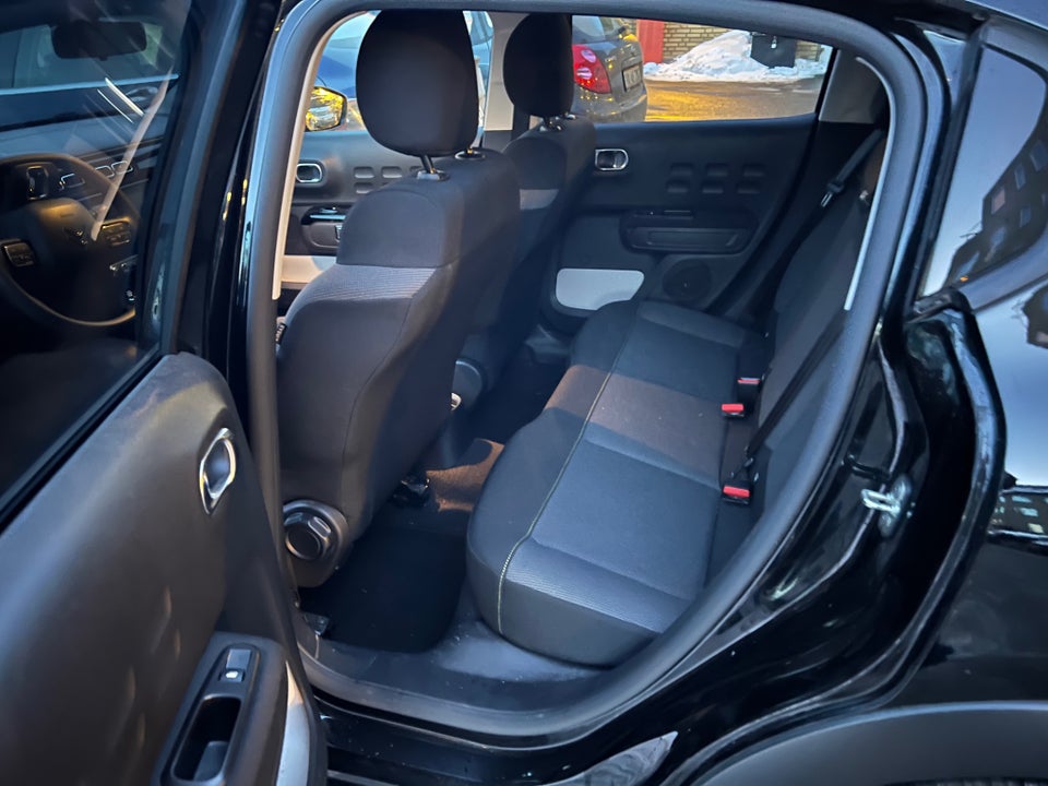 Citroën C3 1,2 PureTech 83 Carré Premiere Pack 5d