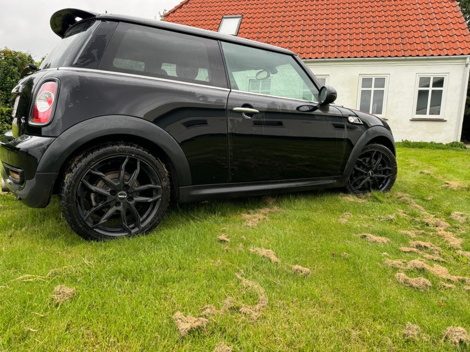 MINI Cooper S 1,6 aut. 3d