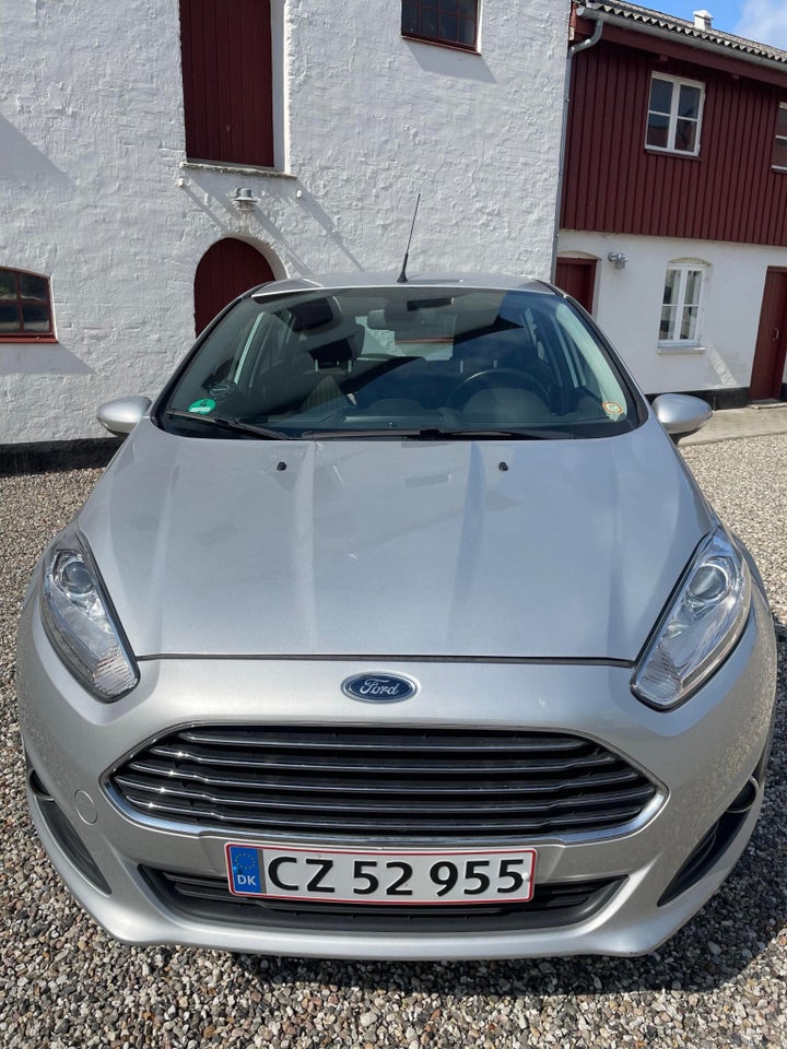 Ford Fiesta 1,0 SCTi 100 Titanium aut. 5d