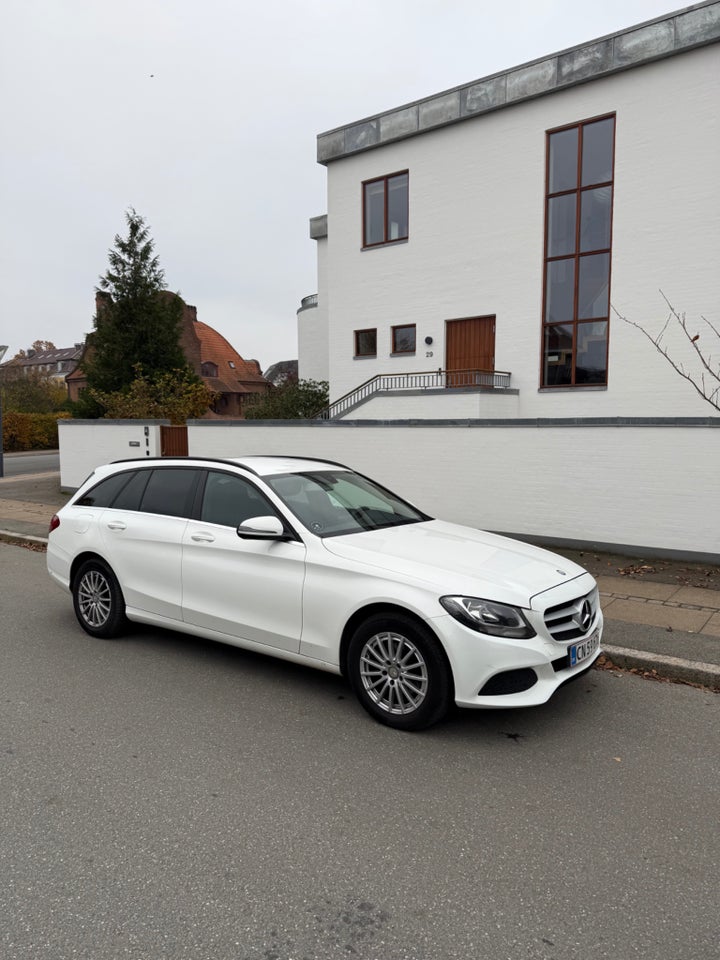 Mercedes C200 d 1,6 Business aut. 4d