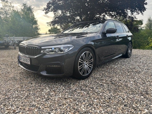 BMW 530d 3,0 Touring M-Sport xDrive aut. 5d