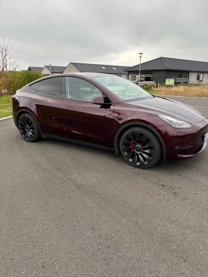 Tesla Model Y Performance AWD 5d