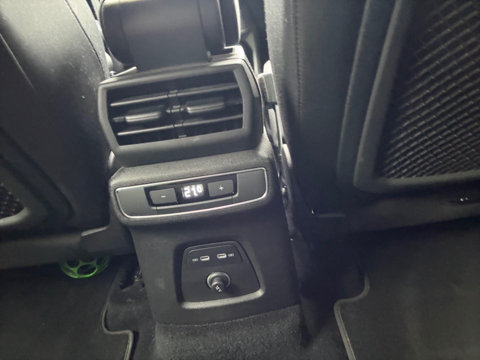 Audi Q4 e-tron 35 Advanced 5d