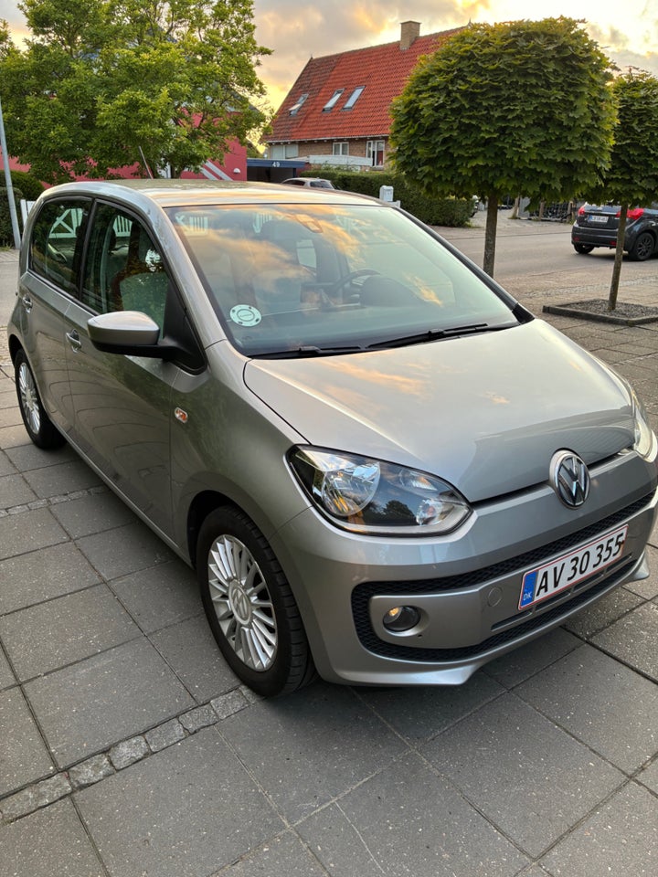 VW Up! 1,0 75 Style Up! ASG BMT 5d