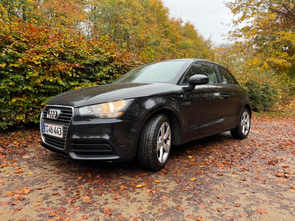 Audi A1 1,2 TFSi 86 Attraction 3d