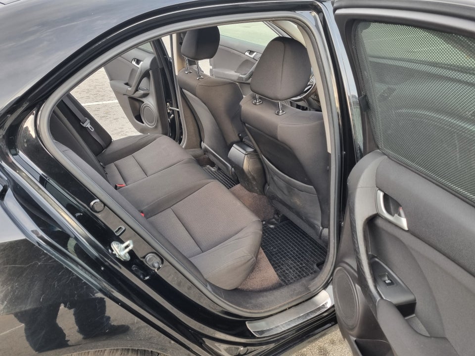 Honda Accord 2,0 Lifestyle 4d