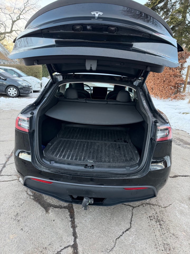 Tesla Model Y Performance AWD 5d