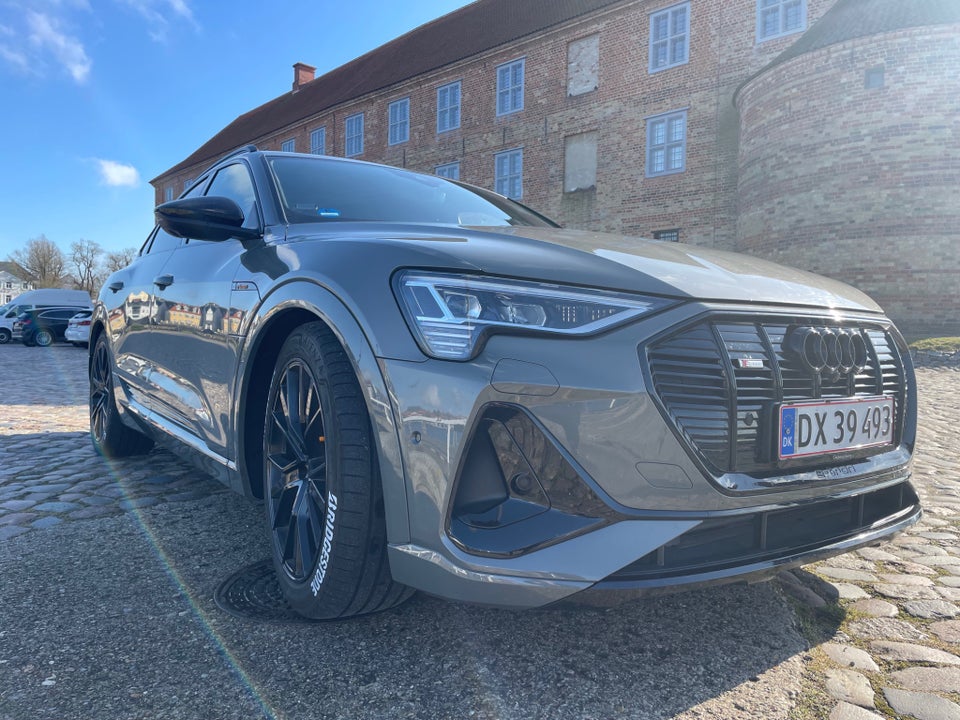 Audi e-tron 55 Black Edition S-line Sportback quattro 5d