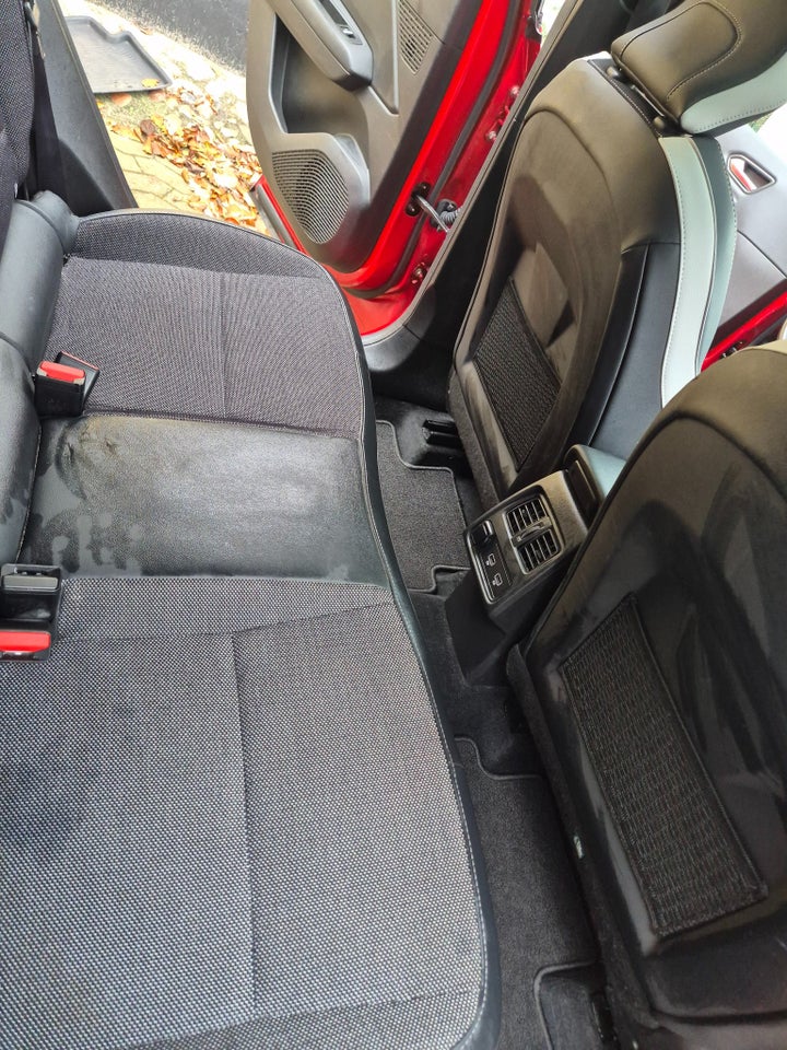 Renault Captur 1,6 E-Tech Intens 5d
