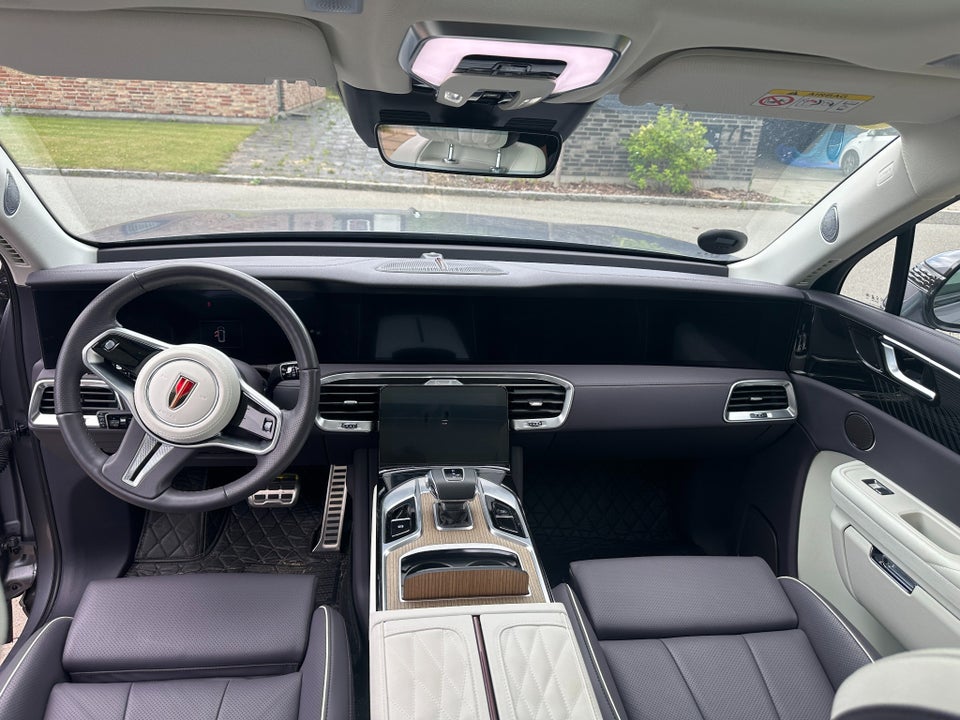 Hongqi E-HS9 99 Exclusive 5d