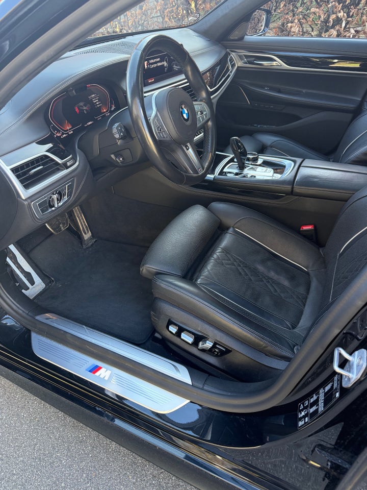 BMW 750i 4,4 xDrive aut. 4d