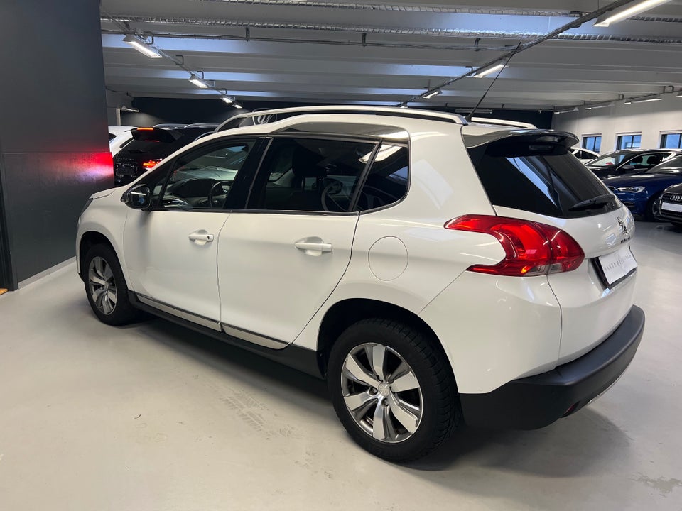 Peugeot 2008 1,2 VTi 82 Allure 5d